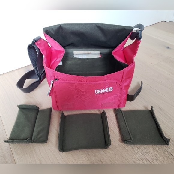 Golla Camera Bag - Picture 2 of 4